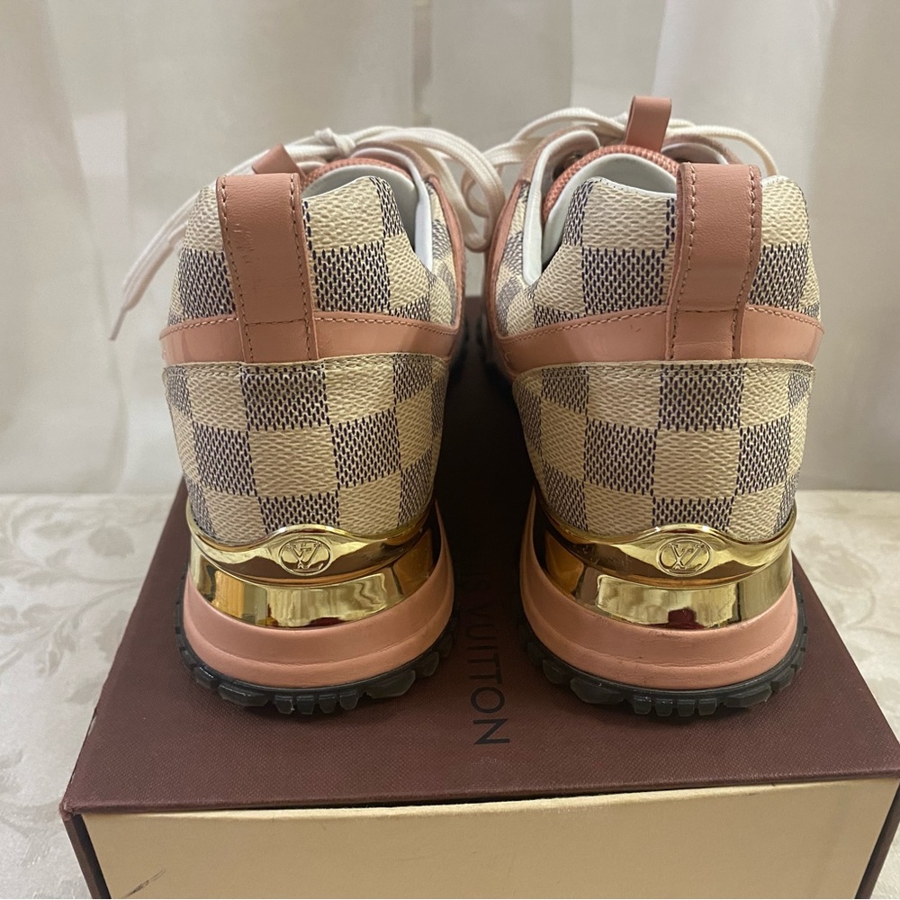 🆕Louis vuitton Damier Sneakers 🏃♀️ - Picture 6 of 8